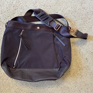 Calia by Carrie Underwood gym tote